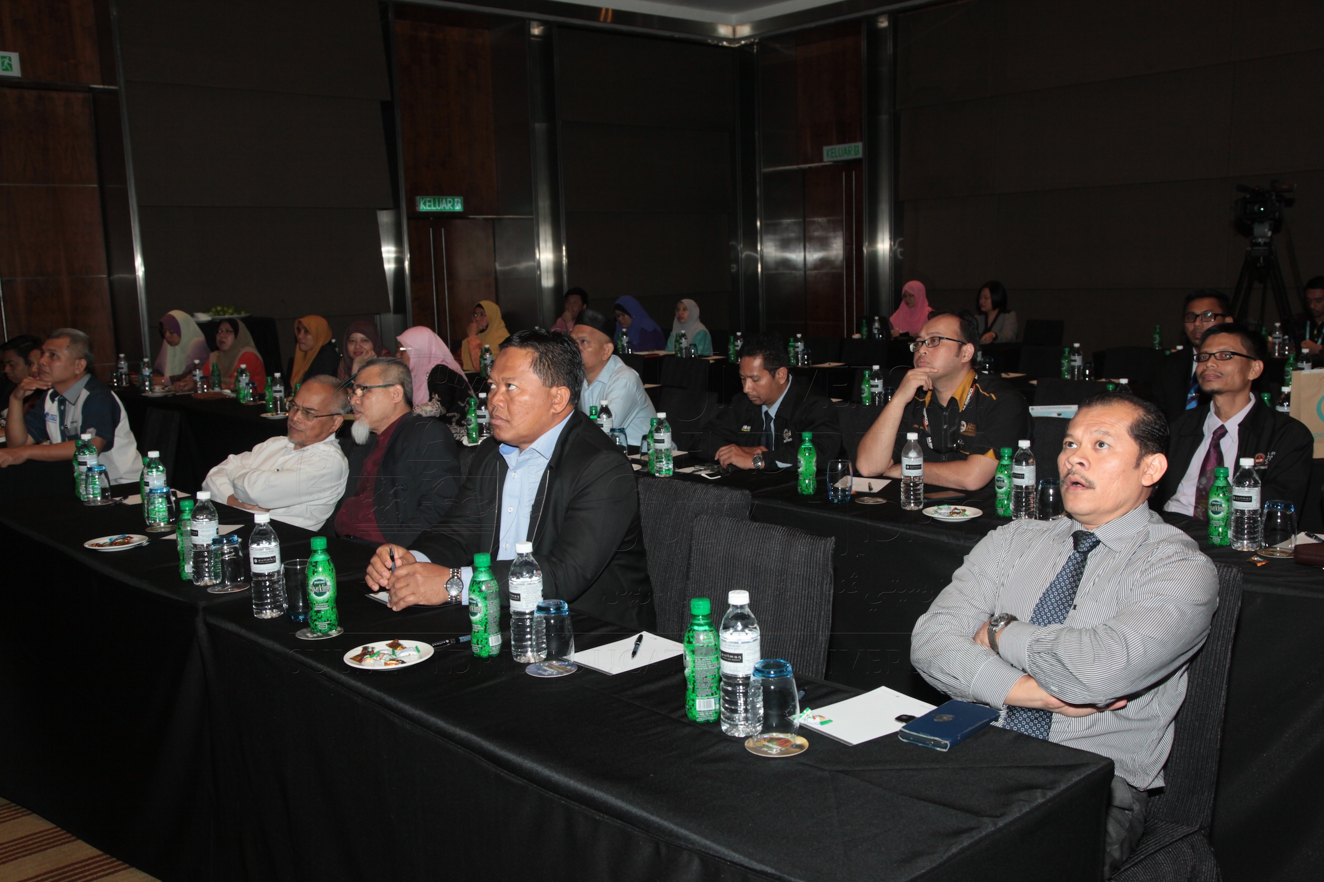 PRO16 14 fibercom IMG 0029